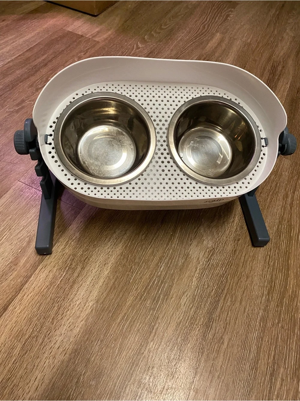 Adjustable Elevated Double Pet Bowl - White with Gray Accents